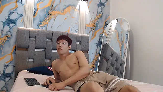 YOUNG BOYS HELL online show from 07/10/26, 01:32