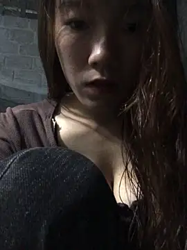 Snapshot of Sukem-mut chatting on 02/28/26, 01:01 Sukem-mut online show from 02/28/26, 01:01