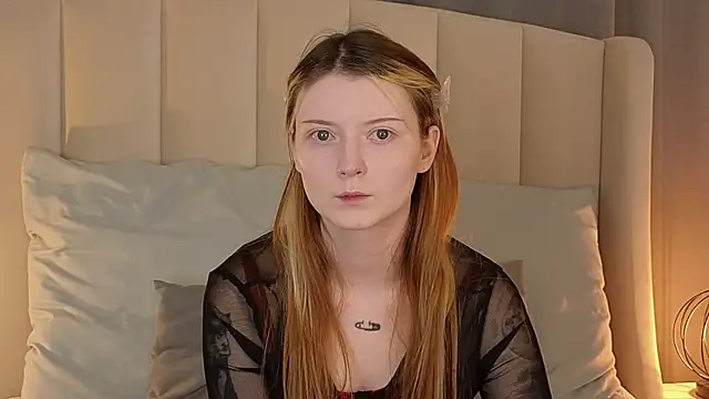 AlyssFrost online show from 05/01/26, 02:27