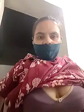 taniya0 online show from 04/27/26, 04:49