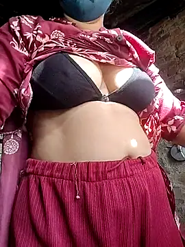 taniya0 online show from 05/03/26, 03:23