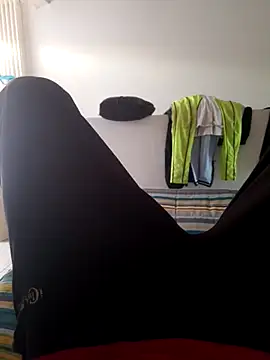 isuru lakshan online show from 02/23/26, 04:26