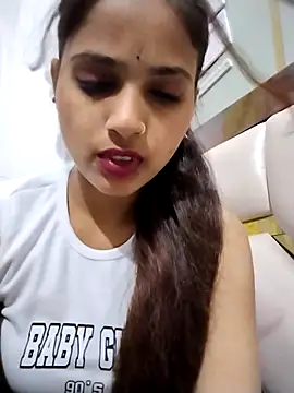 samayra1144 online show from 04/06/26, 03:24