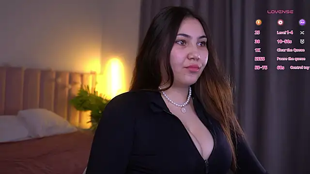 Lina Loon online show from 03/07/26, 04:04