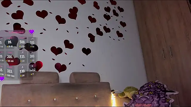 Giulia Cash online show from 04/04/26, 02:36