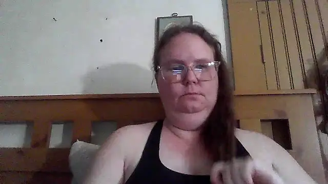 naughty queen1 online show from 05/05/26, 08:06