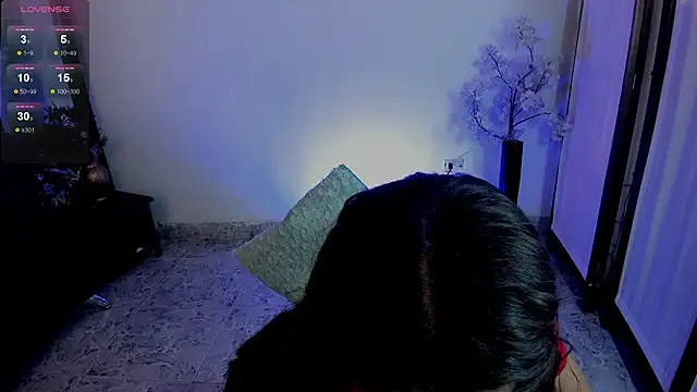 Snapshot of ailyn_sweet2 chatting on 02/26/26, 04:44 ailyn sweet2 online show from 02/26/26, 04:44