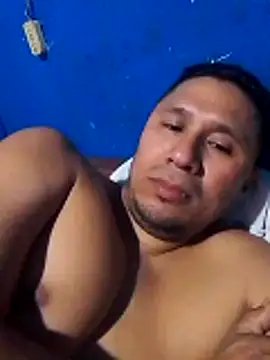 Snapshot of deiner13 chatting on 02/24/26, 08:29 deiner13 online show from 02/24/26, 08:29