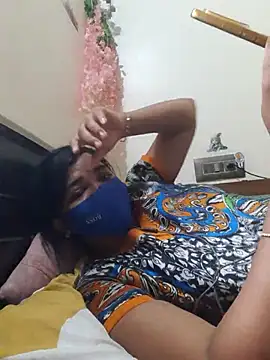 Tamil Luckly girl online show from 04/29/26, 04:16