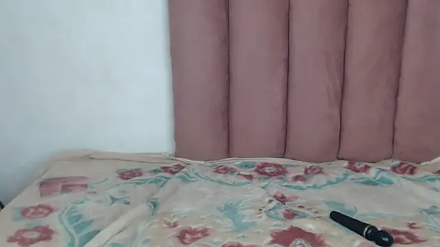 BigBootyEbony  online show from 04/08/26, 06:52