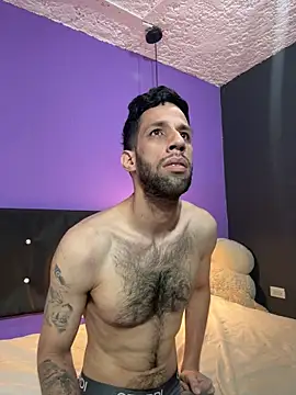 Snapshot of Karim_mansur chatting on 02/21/26, 03:24 Karim mansur online show from 02/21/26, 03:24