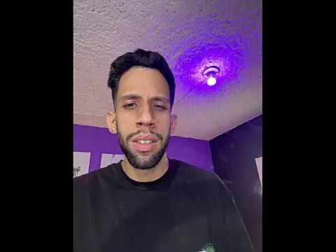 Karim mansur online show from 03/24/26, 01:32