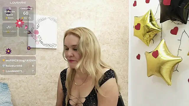 charlotte milf30 online show from 02/19/26, 08:27