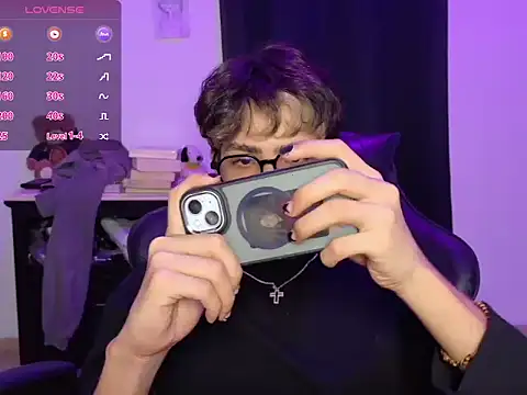 leotnk online show from 03/05/26, 04:08