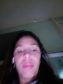 kiki milu online show from 06/07/26, 01:43