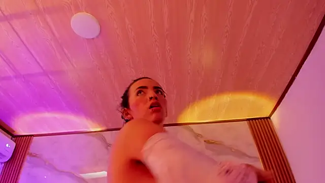 your whore Salome online show from 03/25/26, 06:25