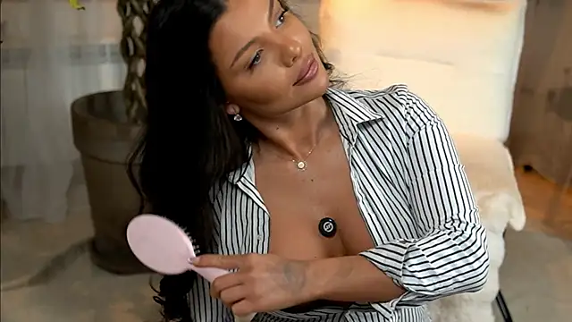 TheMaddisonShow  online show from 04/11/26, 03:11