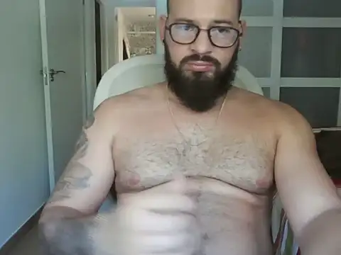 Snapshot of lachy2410 chatting on 08/07/26, 11:45 lachy2410 online show from 08/07/26, 11:45