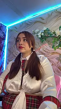 Snapshot of Sara25_07 chatting on 02/16/26, 11:45 Sara25 07 online show from 02/16/26, 11:45