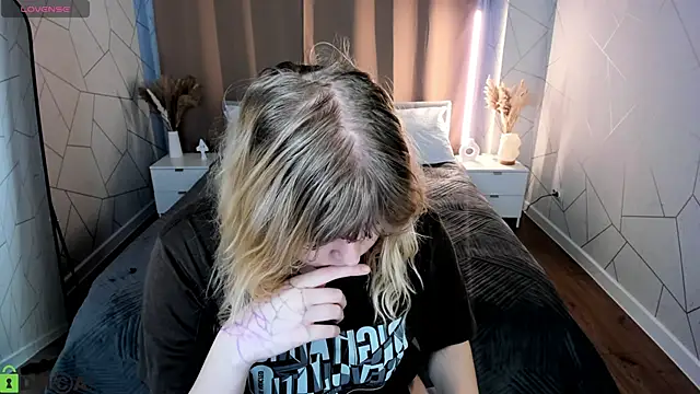 luna c0ra online show from 03/08/26, 01:03