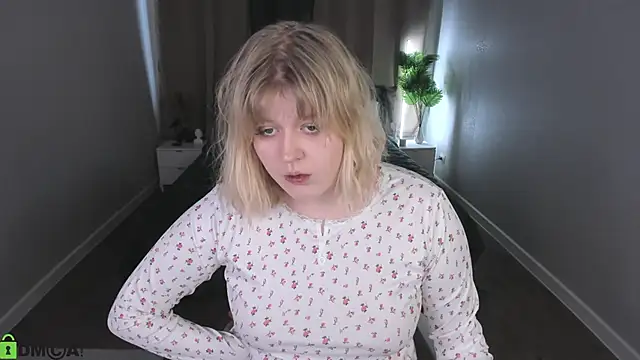 luna c0ra online show from 03/13/26, 09:38