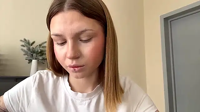 Snapshot of PledHoly chatting on 02/23/26, 10:56 PledHoly online show from 02/23/26, 10:56