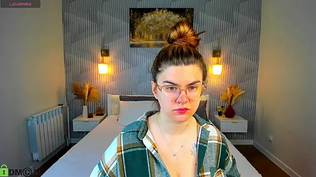 zoe j0y online show from 03/18/26, 02:15