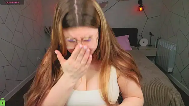 zoe j0y online show from 04/04/26, 01:48