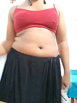 Queen Saara online show from 04/14/26, 05:57