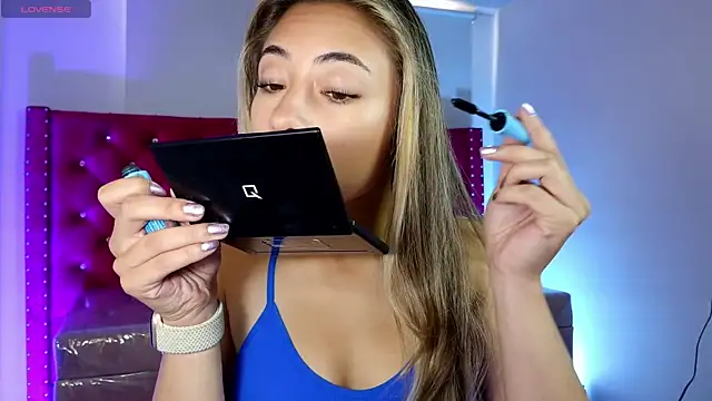 amy ker m online show from 04/12/26, 01:38