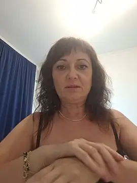 Snapshot of SaraGina chatting on 07/14/26, 08:58 SaraGina online show from 07/14/26, 08:58