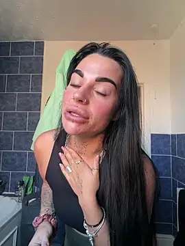 Darkfantisyx online show from 04/17/26, 04:10