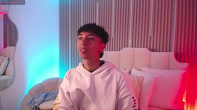 Aiden Rivers  online show from 03/04/26, 12:55