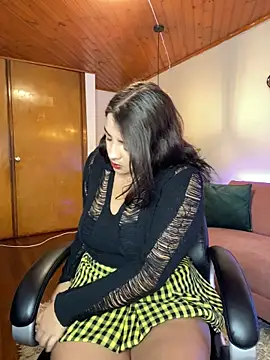 Snapshot of Midary_pink chatting on 02/16/26, 07:54 Midary pink online show from 02/16/26, 07:54