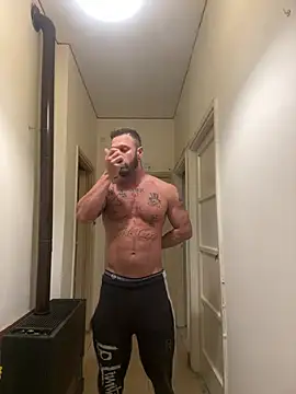 Tiziano94 online show from 04/04/26, 12:53