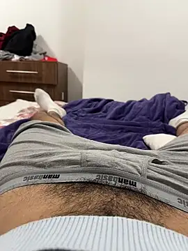 idhemo online show from 02/19/26, 07:10