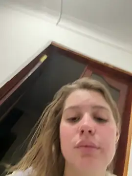 Eva Leen online show from 04/02/26, 06:27