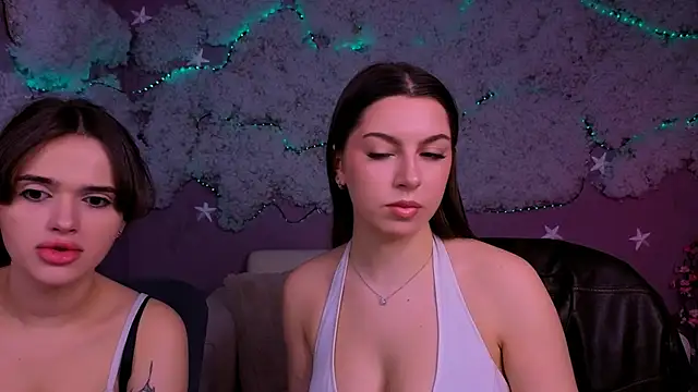 amalialowell online show from 04/16/26, 07:20