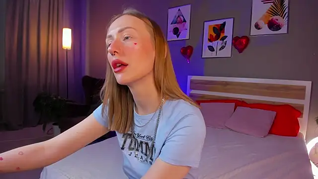 A Alise online show from 02/24/26, 11:19