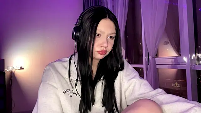 Snapshot of RaquelsHusband chatting on 02/17/26, 02:46 RaquelsHusband online show from 02/17/26, 02:46