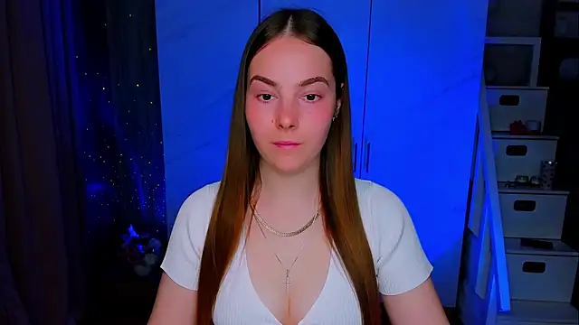 Maddy Wood  online show from 05/14/26, 01:07
