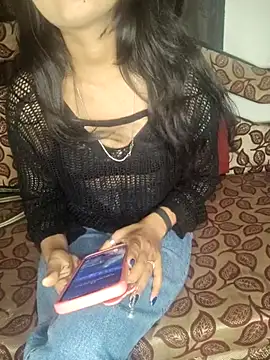 Snapshot of Cutie_babes01 chatting on 02/20/26, 07:36 Cutie babes01 online show from 02/20/26, 07:36