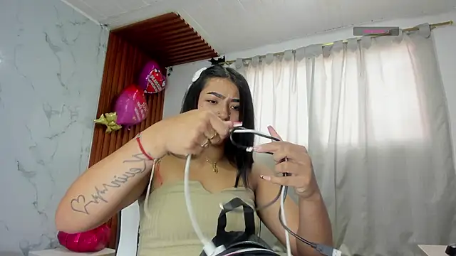 adhara  messY online show from 03/25/26, 02:12