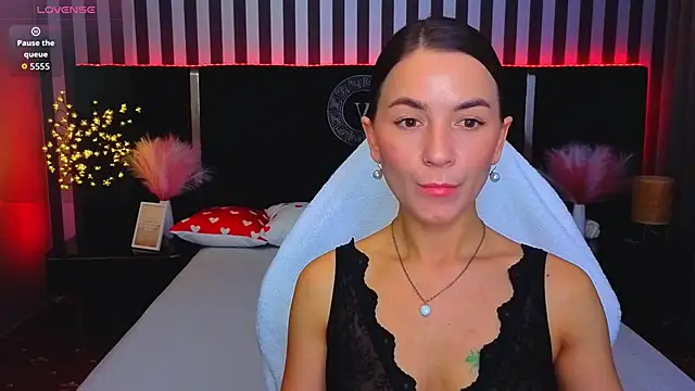 Snapshot of GracefulMichelle chatting on 05/19/26, 07:31 GracefulMichelle online show from 05/19/26, 07:31