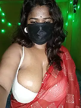 Snapshot of NISHHAA chatting on 07/12/26, 12:07 NISHHAA online show from 07/12/26, 12:07