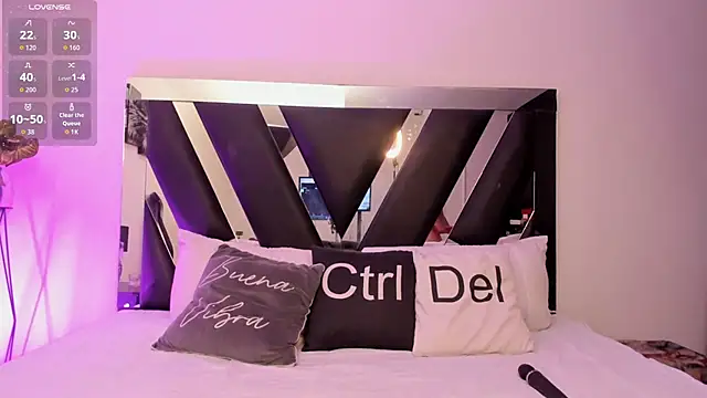 Mia Iron online show from 04/14/26, 01:06