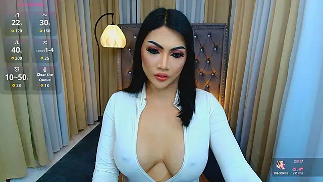 Snapshot of Laureen_Hilton chatting on 02/26/26, 11:42 Laureen Hilton online show from 02/26/26, 11:42