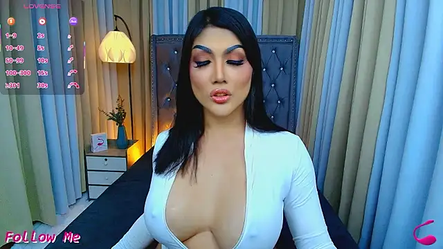 Laureen Hilton online show from 03/22/26, 11:46