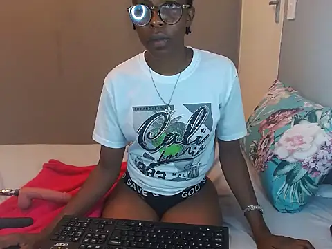 ChocoSlenderXXX online show from 02/26/26, 06:18