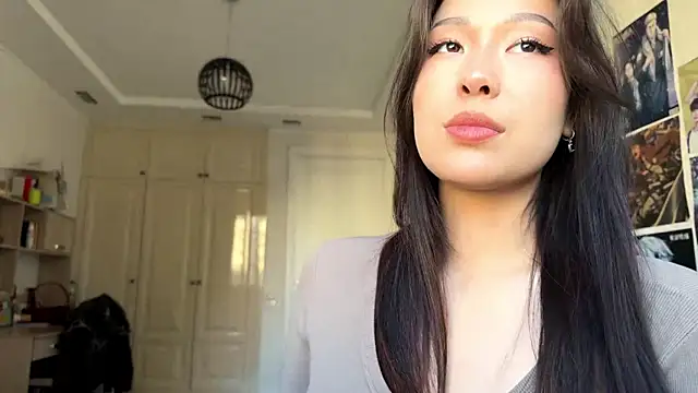 HannaOreo online show from 04/30/26, 10:10